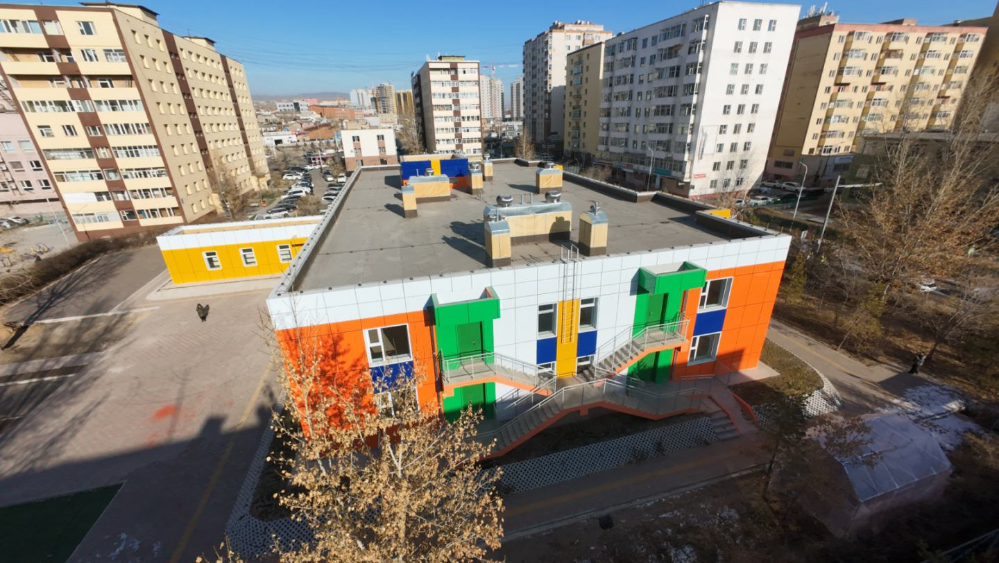 Энэ онд багтаан 12 сургууль, 24 цэцэрлэг, 11 бага сургууль, цэцэрлэгийн цогцолборыг ашиглалтад оруулна